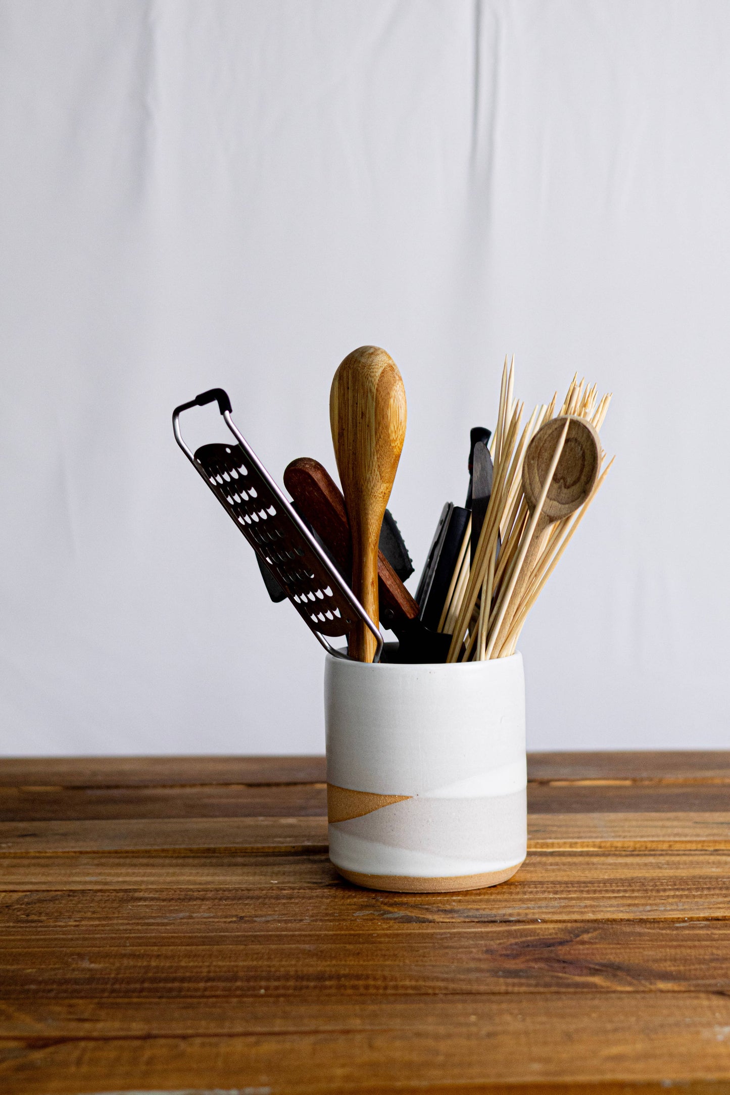 Handmade Criss-Cross Utensil Holder – Ceramic Crock