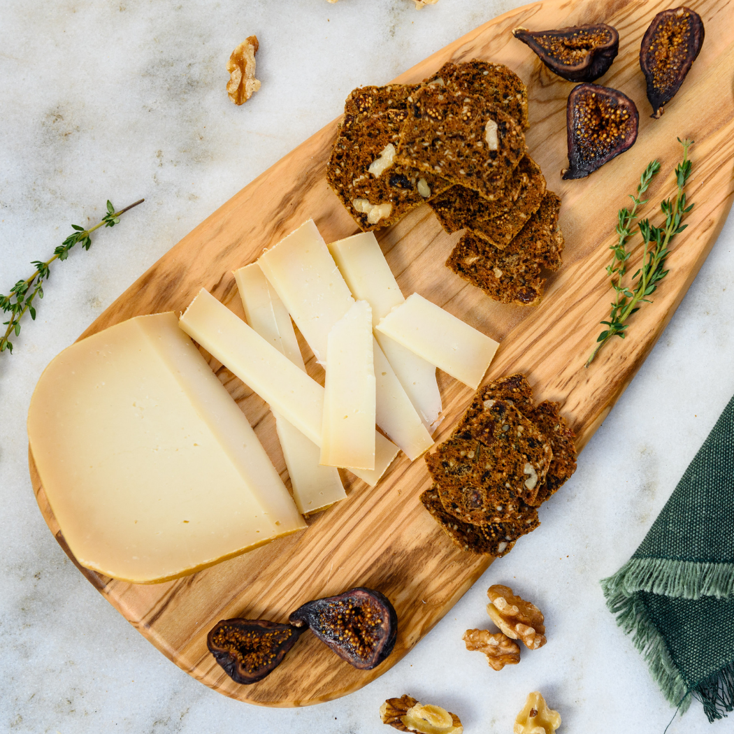 Crisps, Savory Fig & Thyme (4 oz) - Maine Crisps