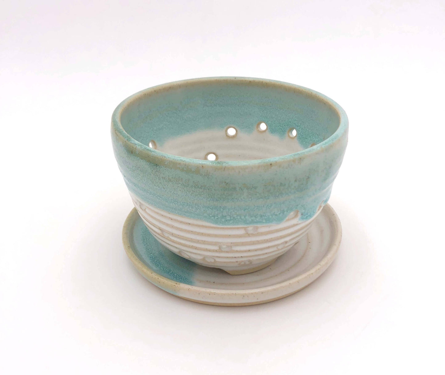 Classic Summer Berry Bowl With Saucer - Ceramic Colander