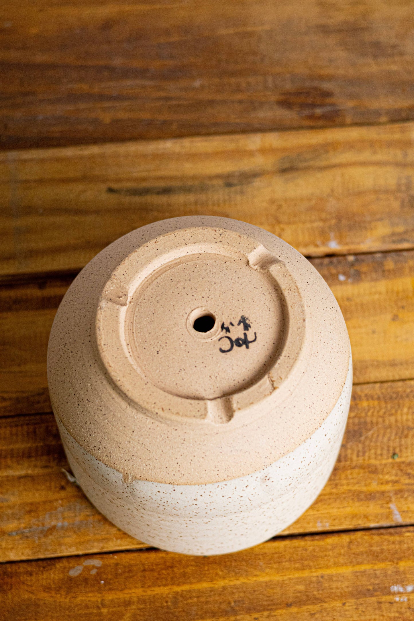 Handmade Ceramic Planter with Saucer – Wide Bottom