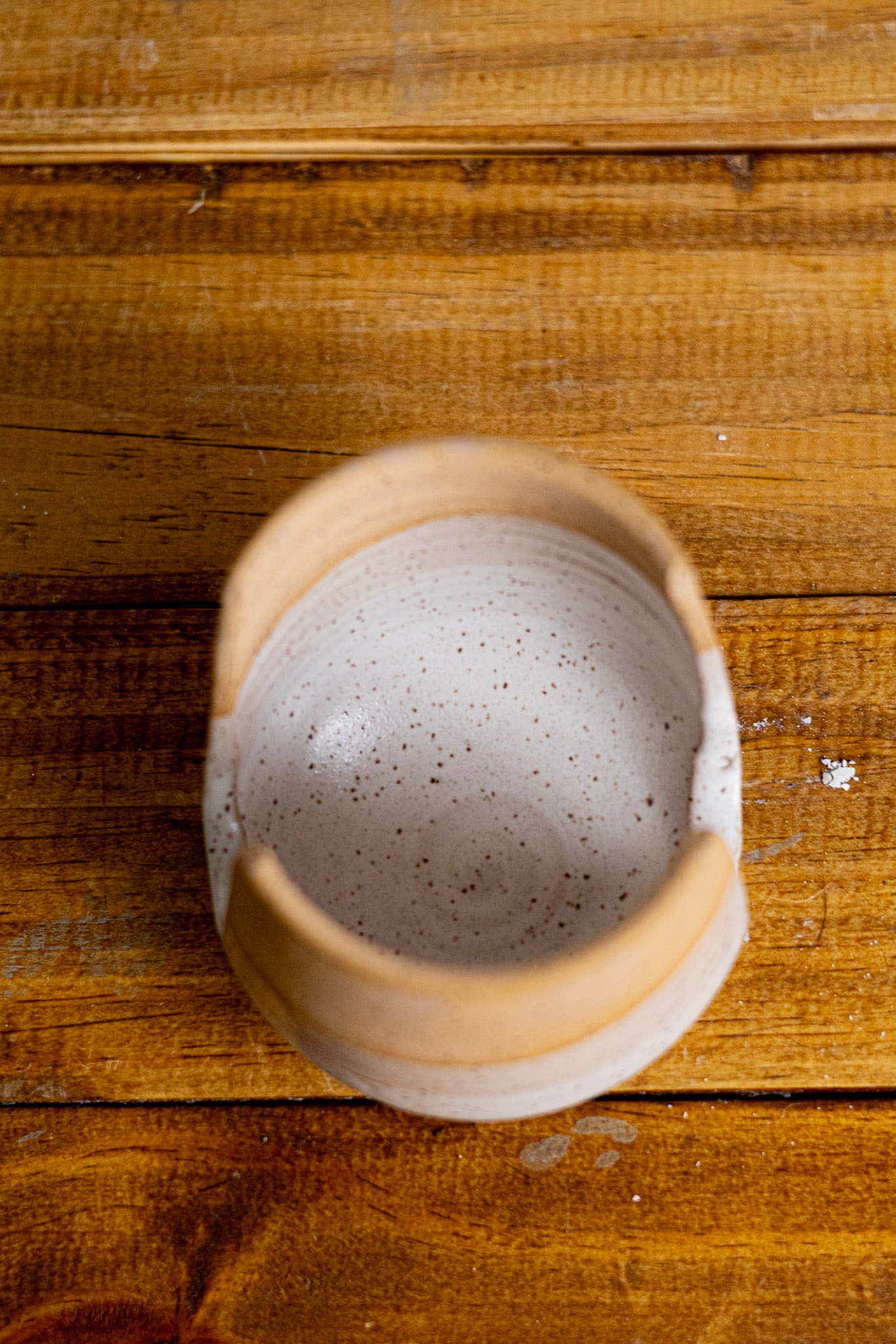 Handmade Ceramic Sponge Holder – Modern Sink Accessory