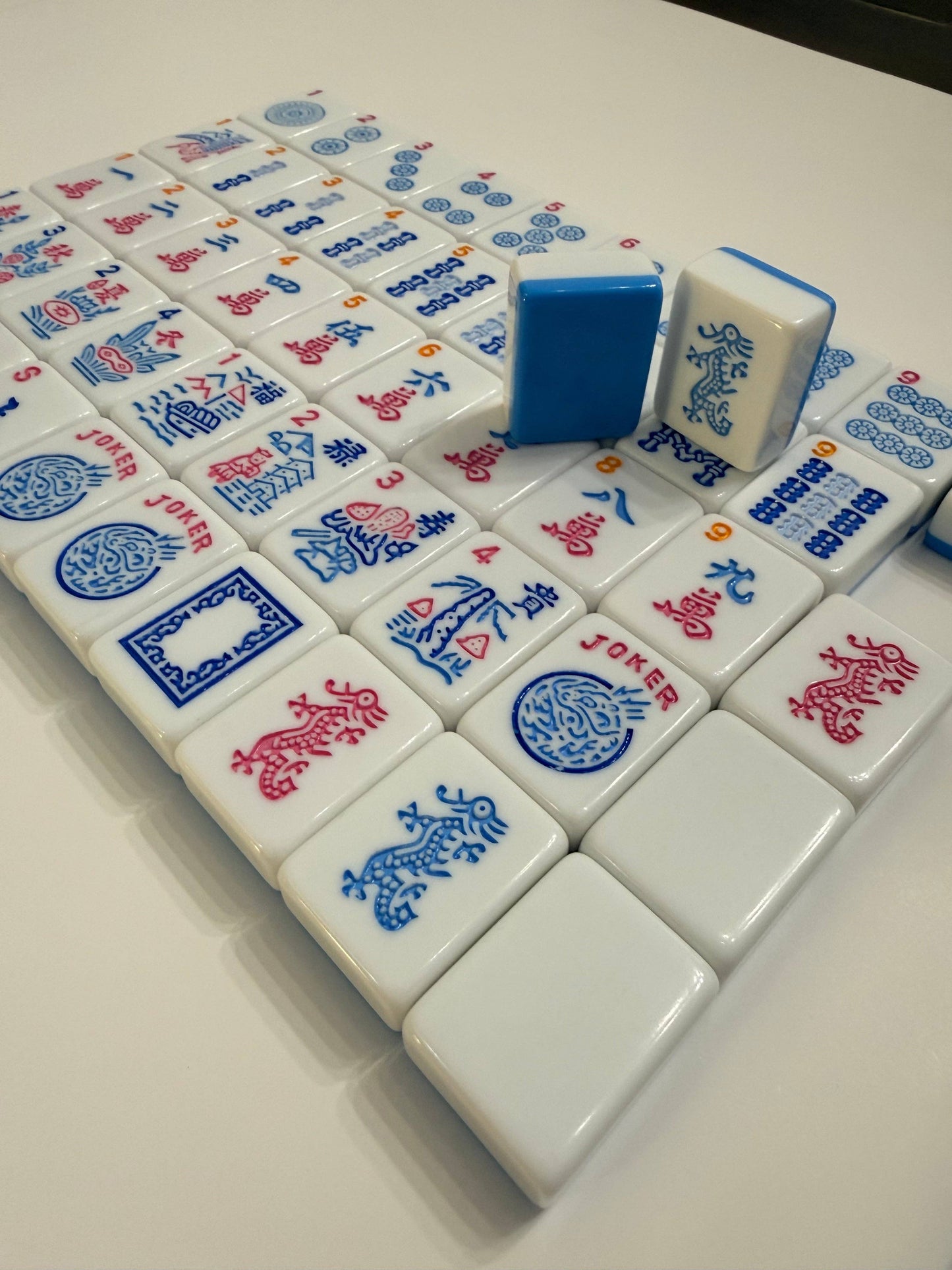 Mahjong Studios - Mahjong Tiles - Bubble Pop – American Mahjong Tile Set (166 Tiles) 2-Color Blue