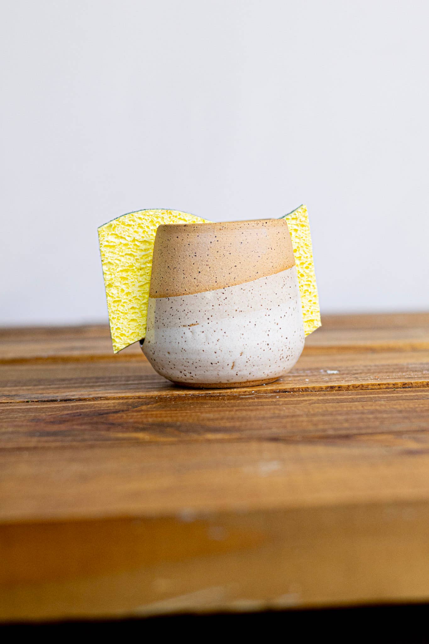 Handmade Ceramic Sponge Holder – Modern Sink Accessory