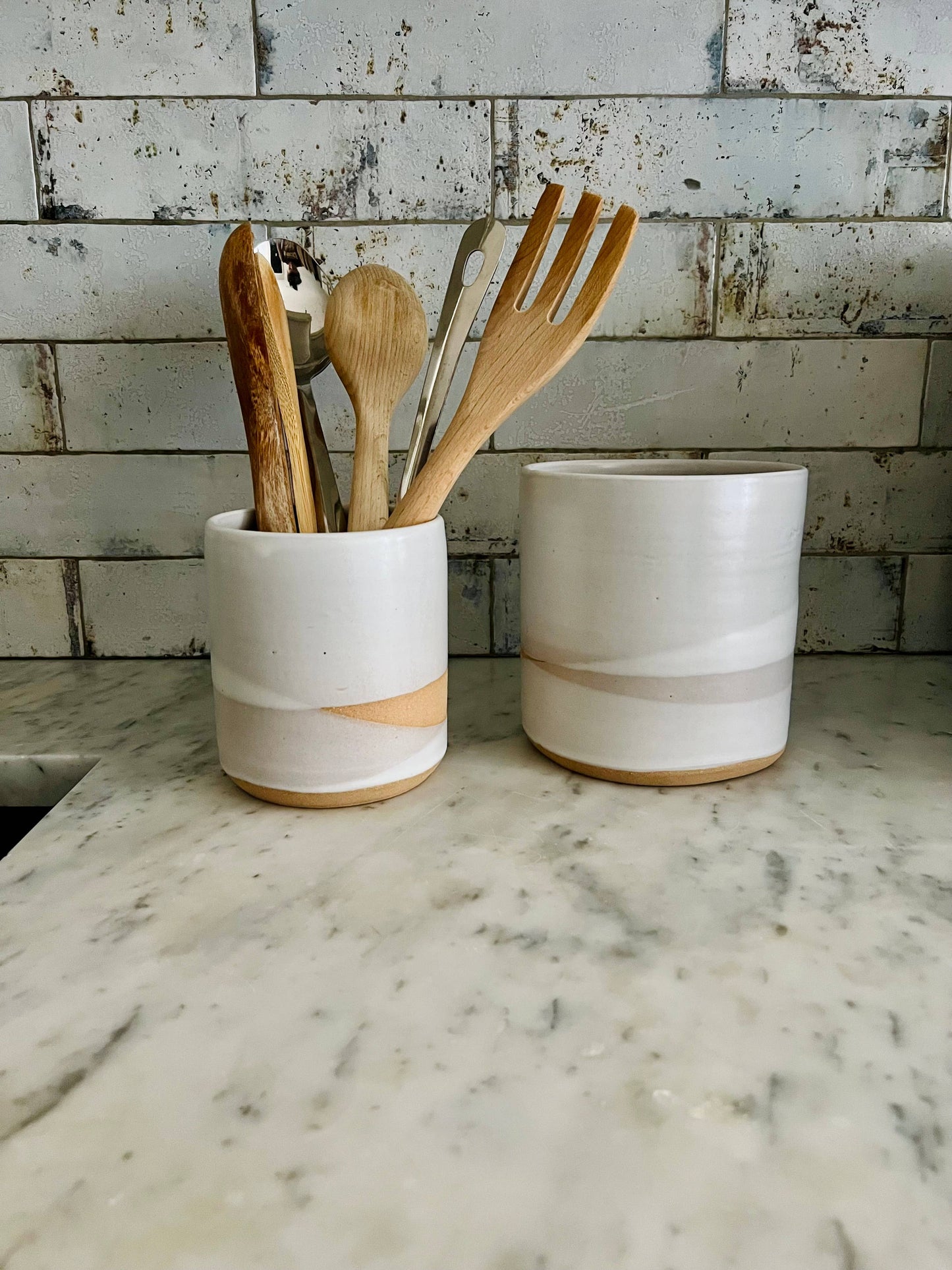 Handmade Criss-Cross Utensil Holder – Ceramic Crock