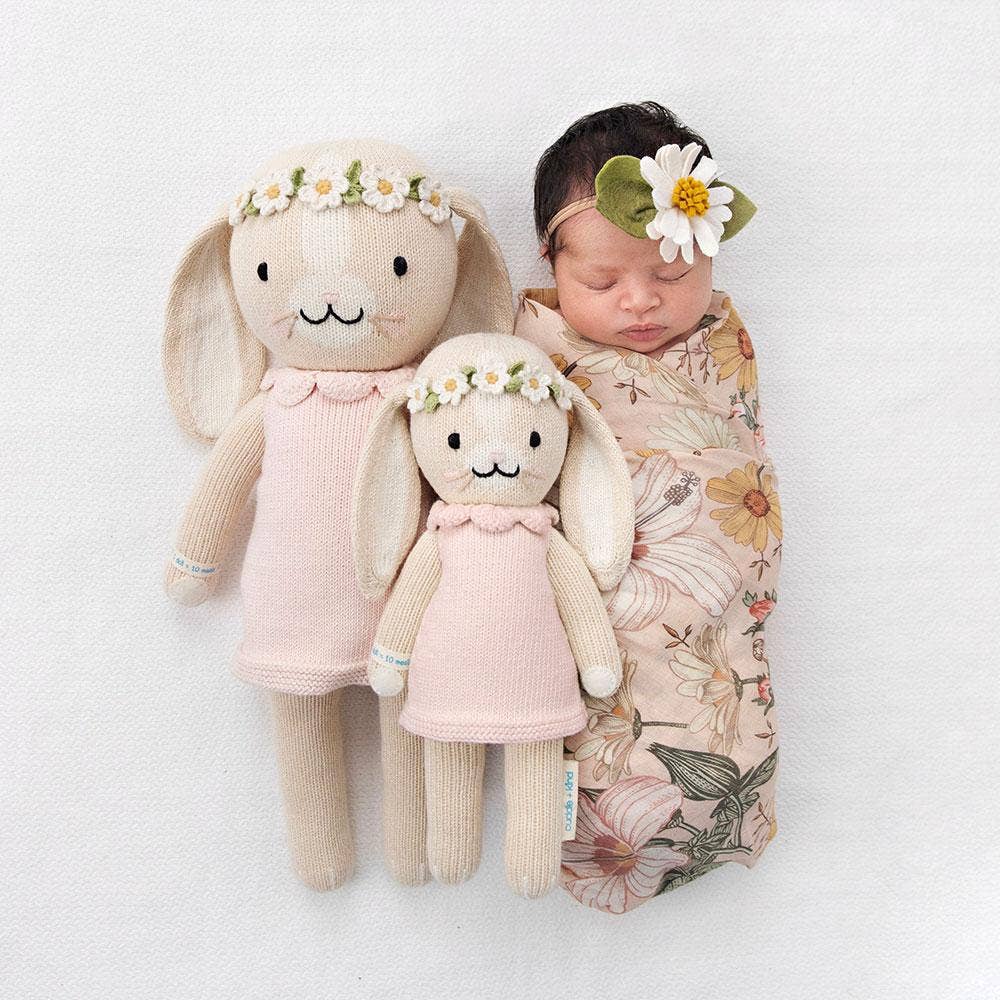 cuddle+kind - Hannah the bunny (blush), gives 10 meals: Little - 13"