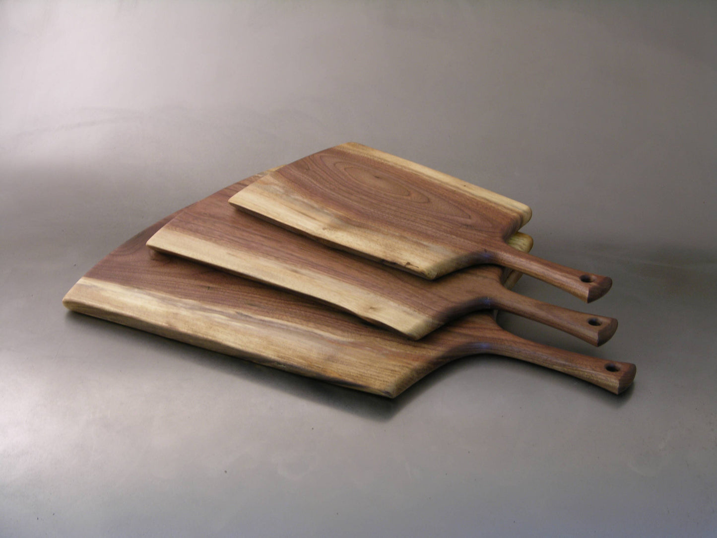 21" BLACK WALNUT SERVING BOARD W/ HANDLE