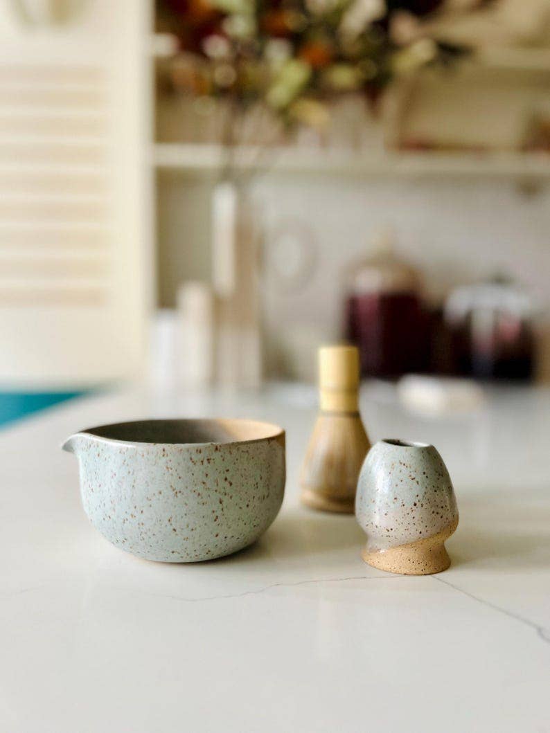 Wide bottom Matcha Bowl-Handmade Set- bowl and chasen holder: White