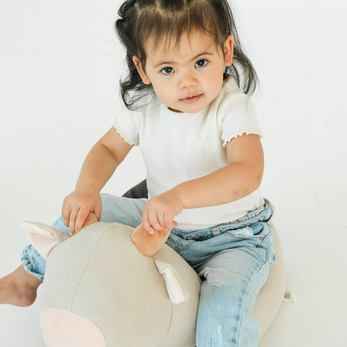 MOO MOO COW POUF Ride-on toys