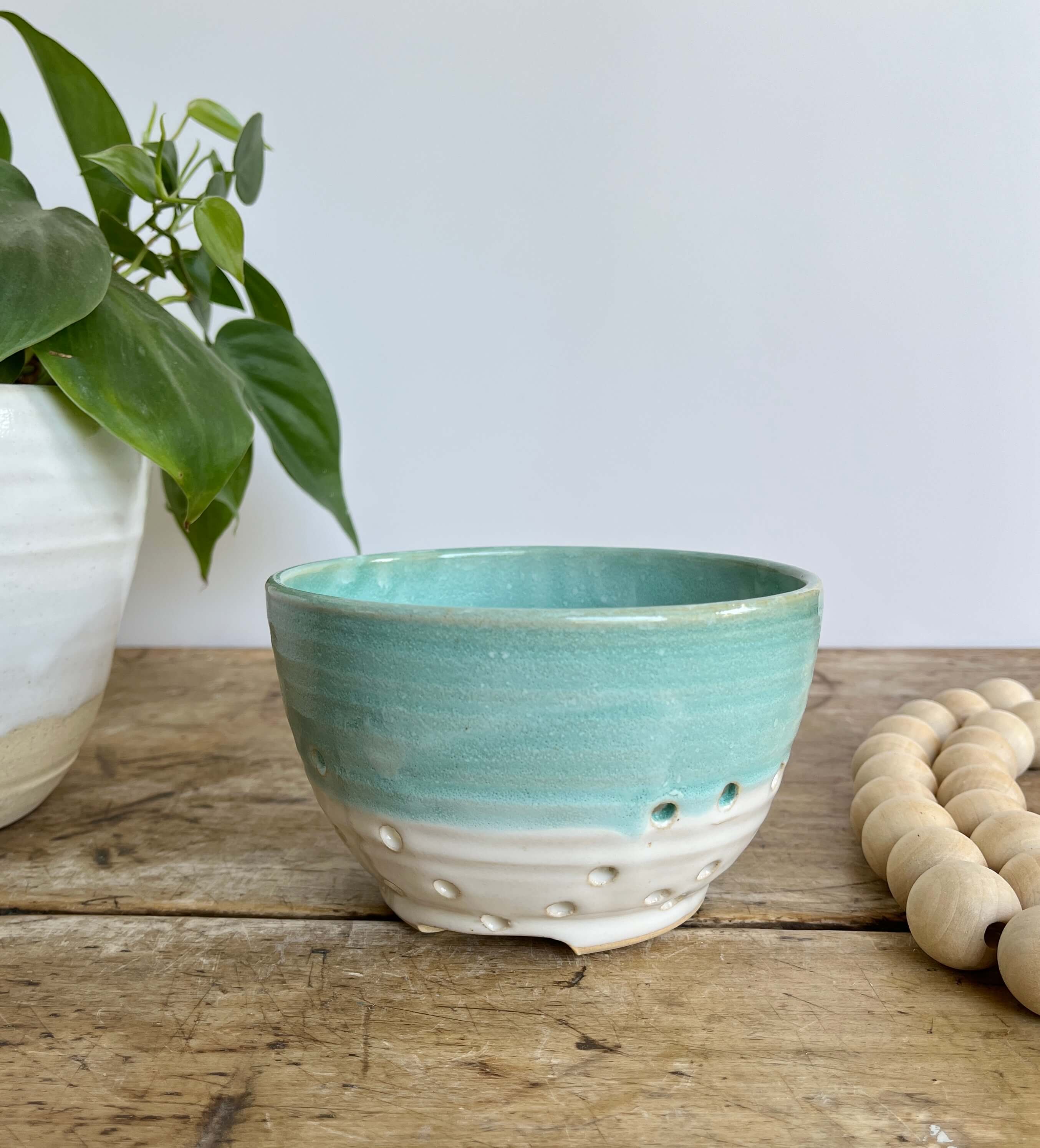 CoastalClayCo Berry Bowl With Saucer - Thumbnail 2
