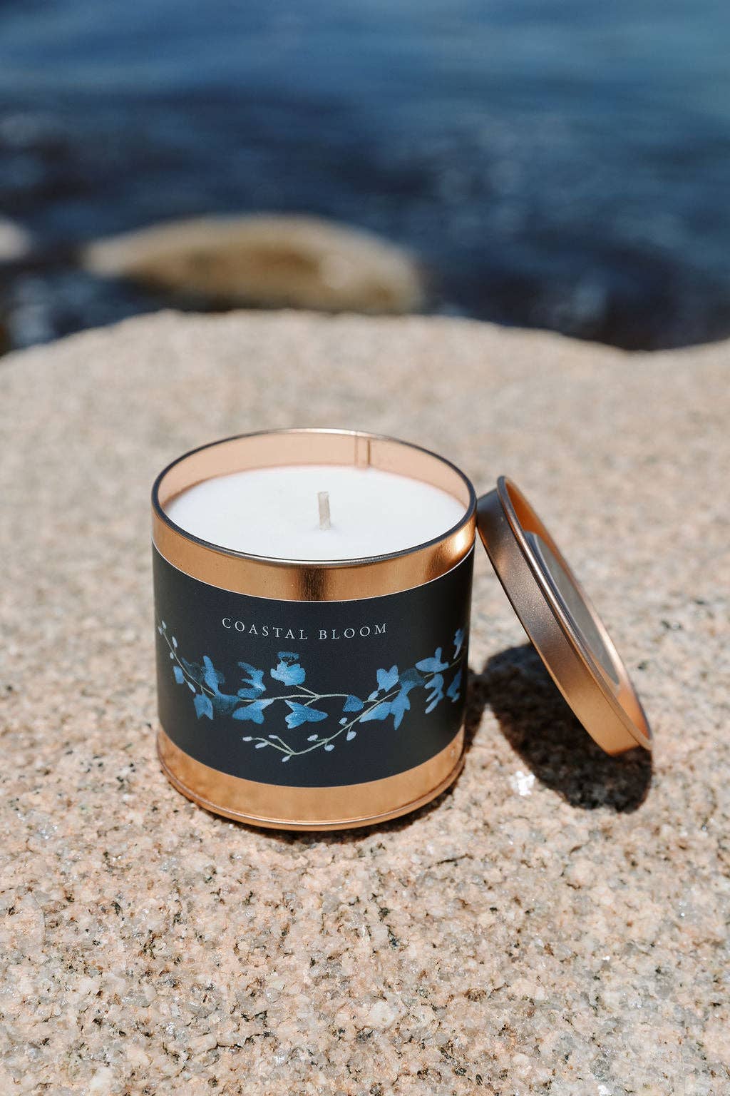 Minot - Coastal Bloom - Luxury Non-toxic Soy Candle