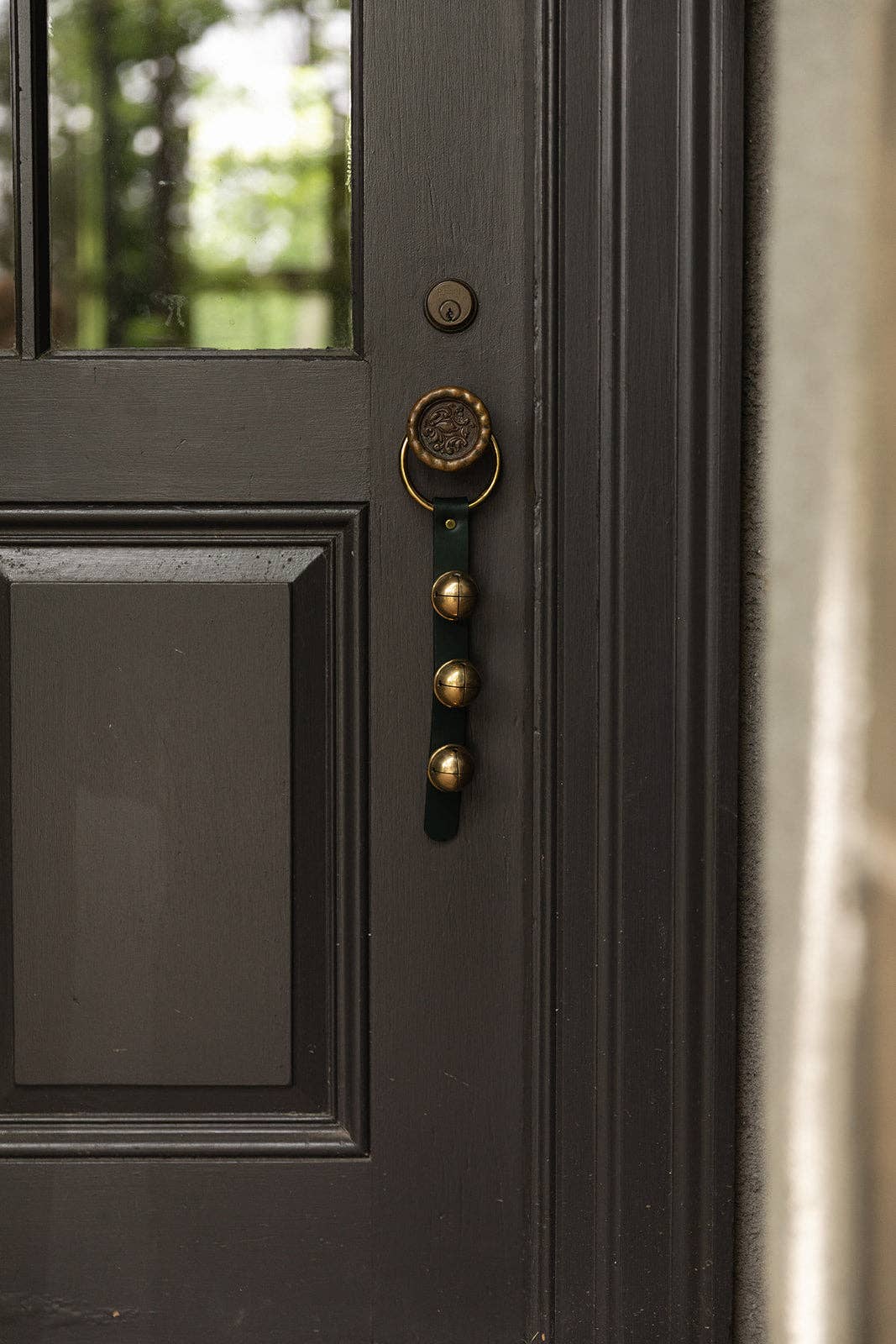 Millstream Home - Sleigh Bells on Brass Ring | Christmas Door Bell: Evergreen