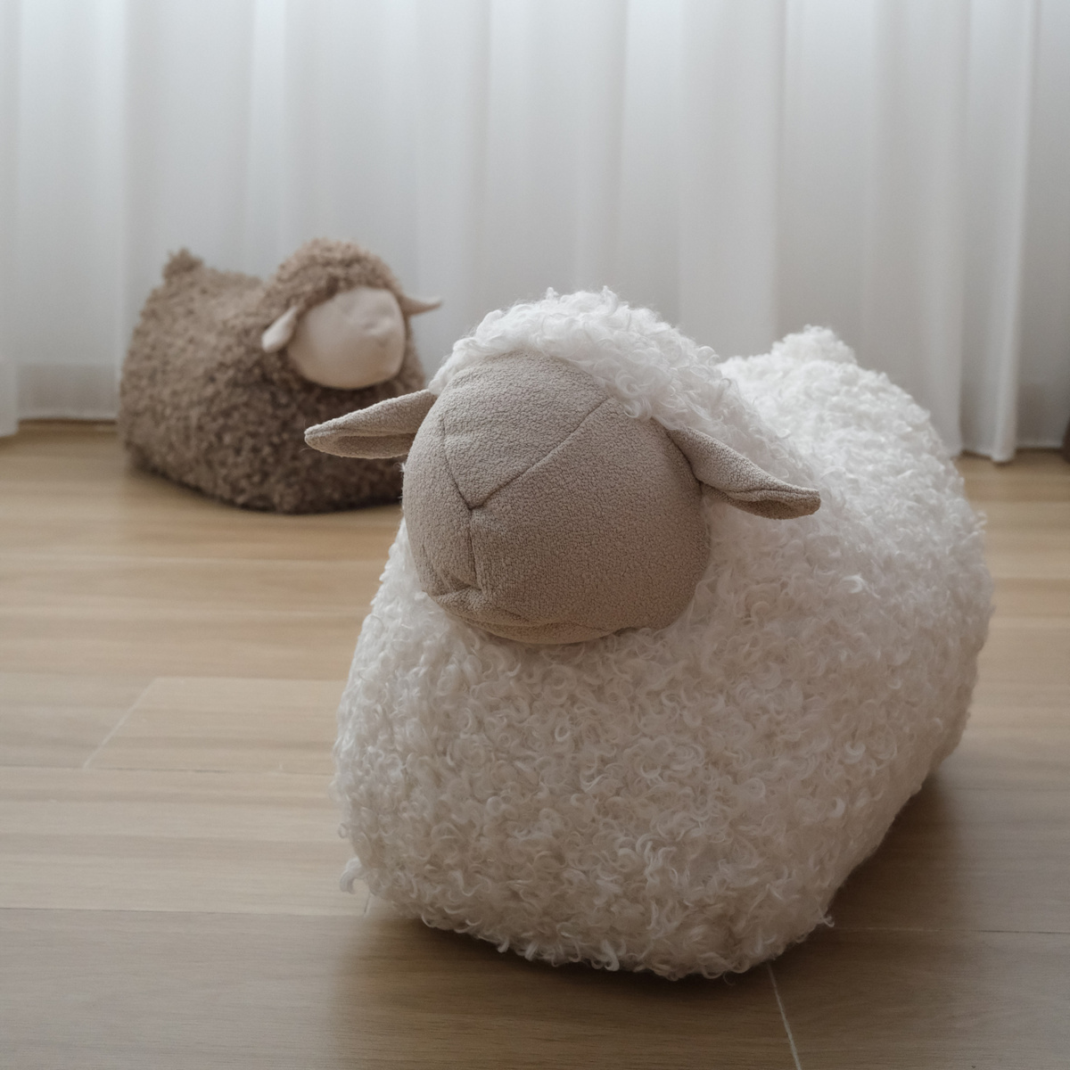 BAA BAA Sheep POUF Ride-on toys