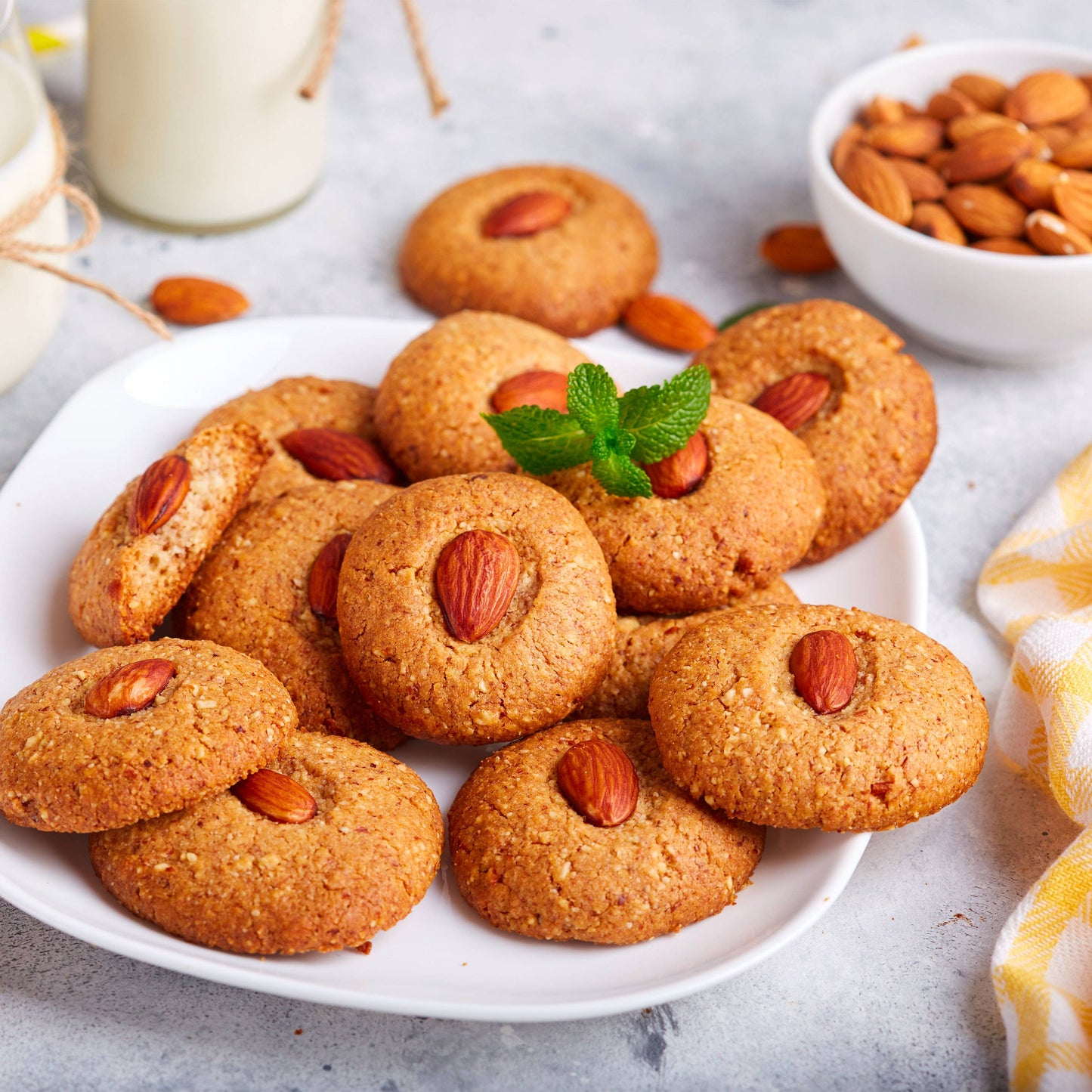 Elan - Elan Organic Raw Almonds, Nuts, Snacks, Gluten Free (7 oz)