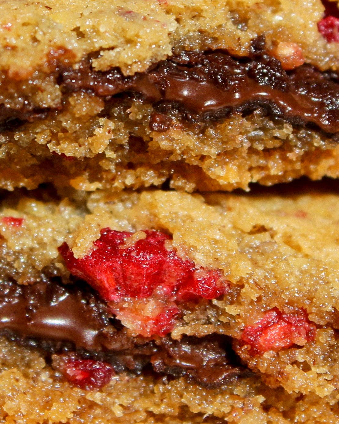 Hazelnut Raspberry Clean Cookie