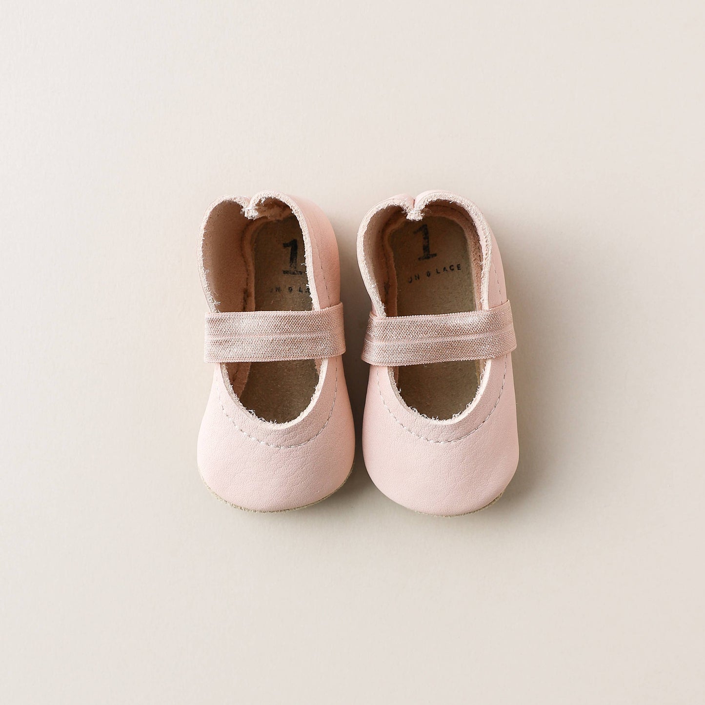 Baby Leather Mary Janes in Light Pink | Baby Girl Shoes